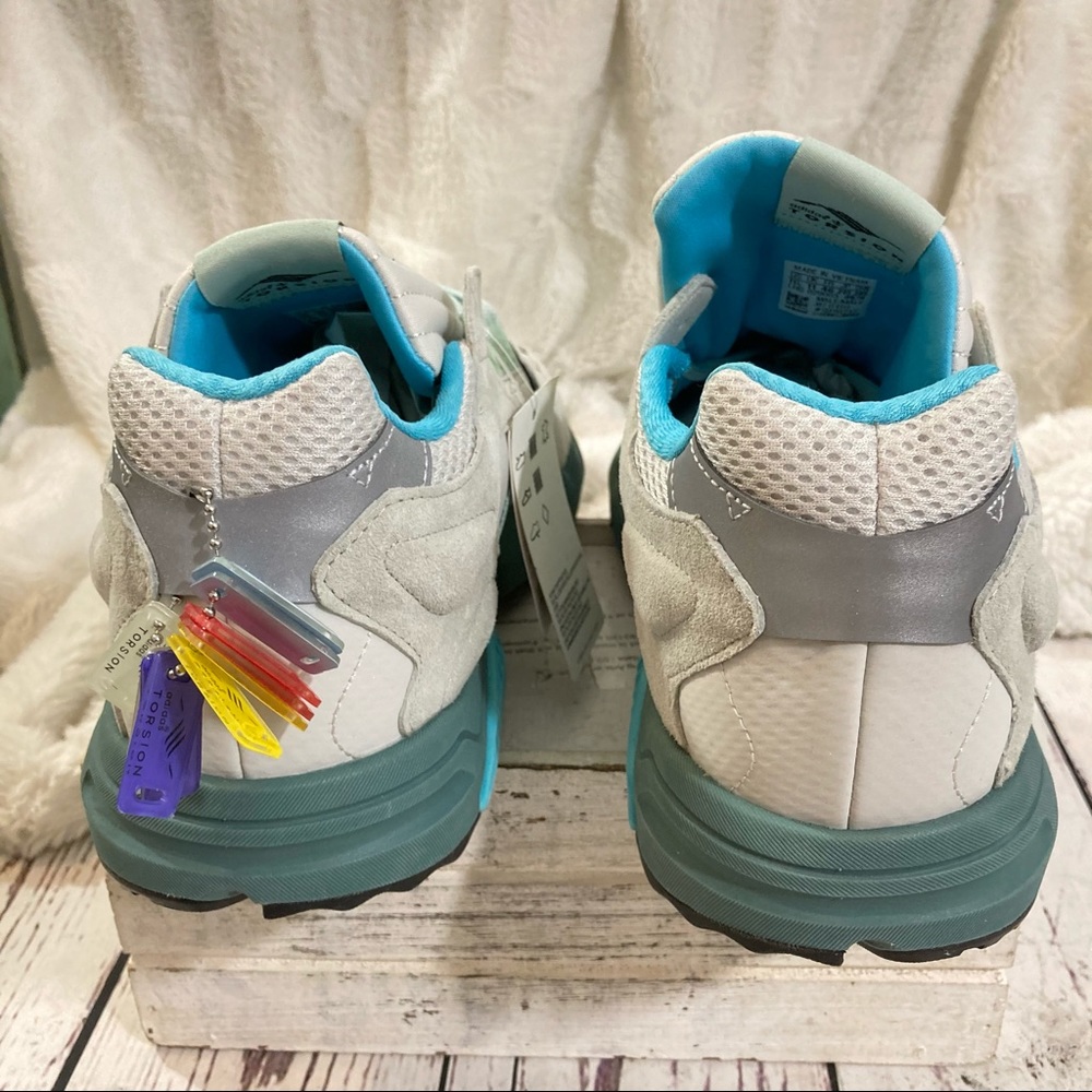 Adidas Originals ZX Torsion Boost Glow Sneakers - Picture 8 of 9